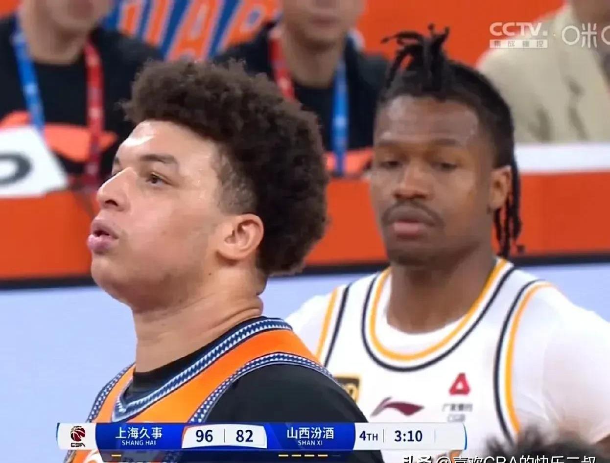 穆古鲁扎迎来十五赛季出色发挥，MAD观众热烈欢呼！