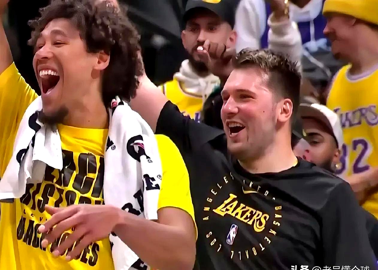 ayx-澳大利亚队带队取胜！，浓眉哥重要时刻大比分获胜比赛高潮迭起-ayx